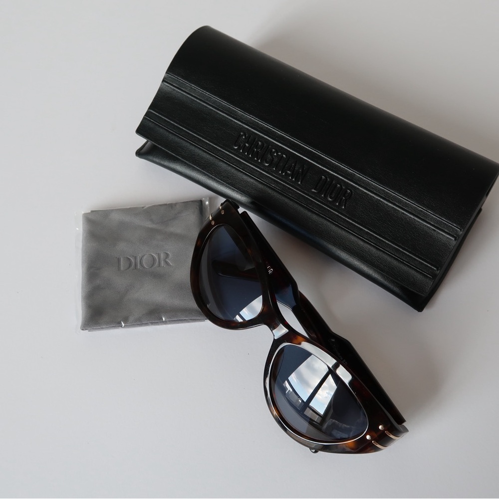 Dior Brown Sunglasses with Black Case